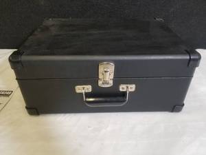 lot 37 image: Crosley Radio Keepsake USB Turntable CR249