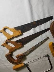 lot 68 image: Collection of Hand Saws B