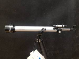 lot 115 image: Meade 60mm Altazimuth Refracting Telescope