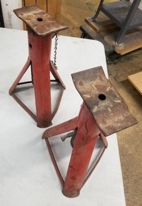 lot 82 image: Vintage Jack Stands