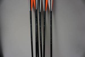 lot 18 image: 6  -  Easton XX75 Game Getter Aluminum Arrows