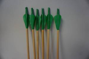 lot 60 image: 6 -  Indian Archery 28 Cedar Target Arrows