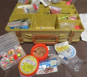 lot 15 image: MAGNUM BY PLANO TACKLE BOX. FULL