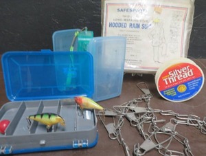 lot 30 image: FISHING TACKLE