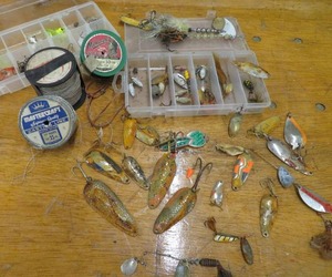 lot 39 image: VINTAGE VINTAGE FISHING TACKLE