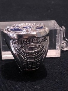 lot 14 image: New York Yankees Derek Jeter 2009 Champions Replica Ring