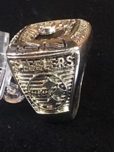 lot 20 image: Pittsburg Steelers 1974 Championship Replica Ring