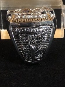 lot 34 image: New England Patriots Tom Brady Championship Replica Ring