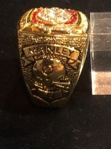 lot 45 image: Washington Redskins Dexter Manley 1987 Championship Replica Ring