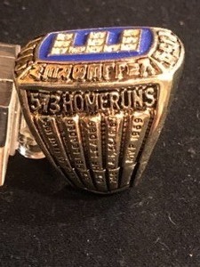 lot 48 image: Minnesota Twins Harmon Killebrew Hall of Fame Replica Ring