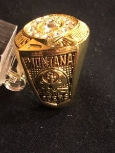 lot 60 image: San Francisco 49ers Joe Montana 1982 Championship Replica Ring