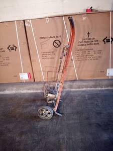 lot 11 image: Barrel cart #2 very strong and heavy duty