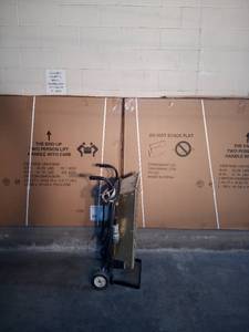 lot 32 image: Fostoria Sun Mite inferred heater