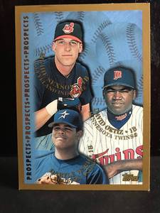 lot 35 image: David Ortiz 1997 Topps Prospects Card