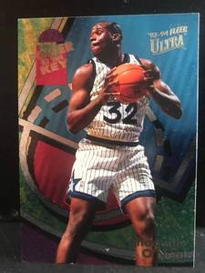 lot 136 image: Shaquille ONeal 1994 Fleer Ultra Power in the Key