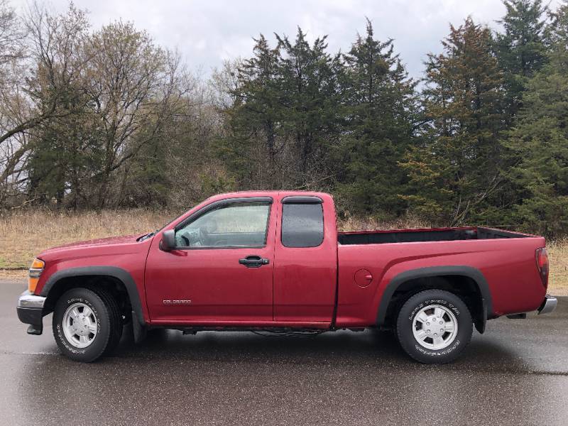 2004 Chevrolet Colorado - 124,464 miles
