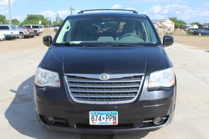 lot 7801 image: 2008 Chrysler Town & Country Touring