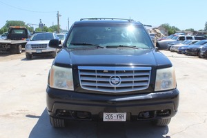 lot 7814 image: 2002 Cadillac Escalade AWD