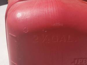 lot 18 image: (3) Emplty Gas Cans