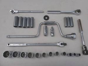 lot 34 image: 12 Drive Craftsman Socket Set