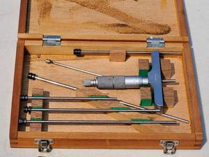 lot 44 image: Radius Gauge Set & (1) Craftsman Telescoping Gauges