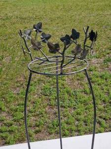 lot 48 image: (2) Wire Plant Stands