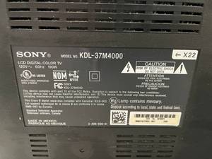 lot 80 image: Sony Bravia TV w Remote