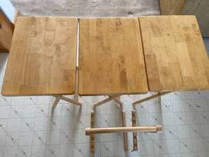 lot 124 image: 3 Folding Wooden TV Stands w Rack