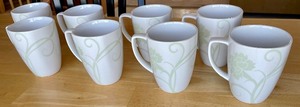 lot 163 image: Corelle Coordinates Dishes