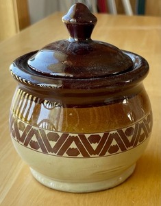 lot 168 image: Enesco Teapot with Cream & Sugar Caddies