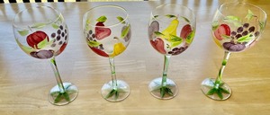 lot 189 image: 4 Hand Painted Glasses
