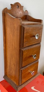 lot 196 image: Wooden Shelf w Drawers