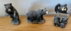 lot 209 image: Resin Bear Figures