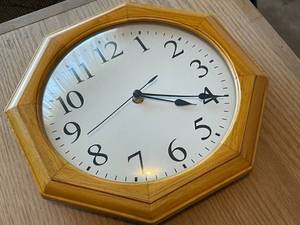 lot 237 image: Wood Framed Battery Operated Wall Clock
