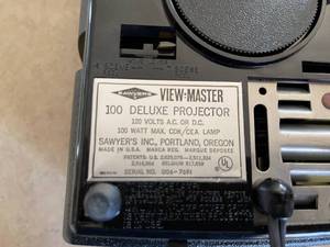 lot 269 image: Amazing Vintage View Master Projector in Original Case