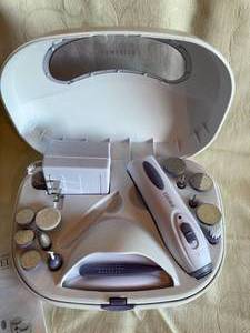 lot 317 image: Homedics Rechargeable Pedicure  Manicure Kit