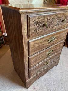 lot 327 image: 4 Drawer Dresser with Brass Accents