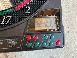 lot 333 image: Battery Operated Halex Dart Board