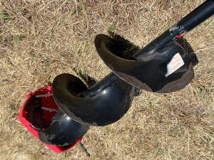 lot 379 image: Mora Strikemaster Hand Ice Auger