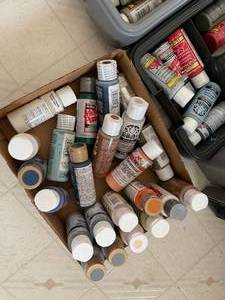 lot 411 image: Tool Box Full of New and Used Crafting Paint
