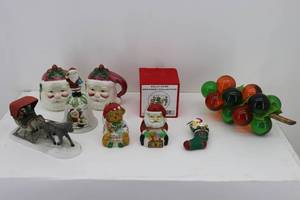 lot 33 image: Christmas Lot
