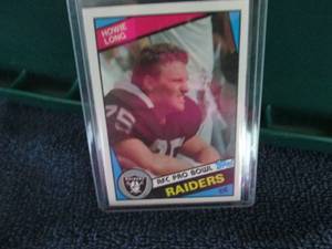 lot 6 image: 1984 Topps Howie Long Rookie Card...