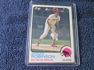 lot 18 image: 1973 Topps Brooks Robinson Card...