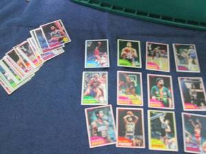 lot 51 image: 1981-82 Topps Basketball Cards...