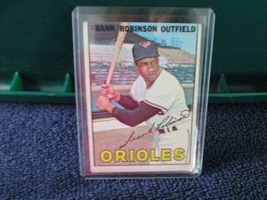 lot 59 image: 1967 Frank Robinson Topps Card...