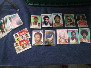 lot 120 image: 1975-76 Topps Basketball Cards...