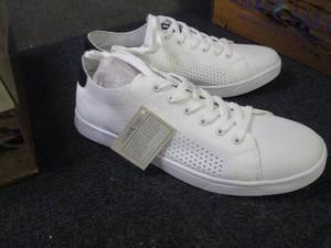 lot 152 image: Island Surf Port Mens Size 11.5 Bo...
