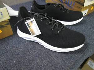 lot 158 image: Island Surf Lakeshore Mens Size 9 ...