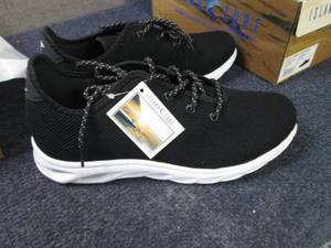 lot 160 image: Island Surf Lakeshore Mens Size 9 ...