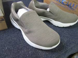 lot 162 image: Island Surf Manhatten Size 10 Mens...